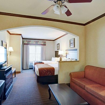 Comfort Suites University Drive Колледж-Стейшн Экстерьер фото